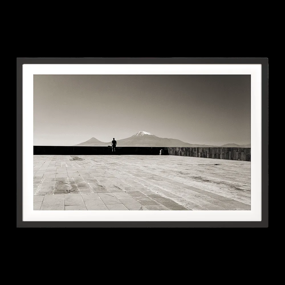 ArArArt – Picture #023 Ararat and Yerevan in b&w 3ds Max
