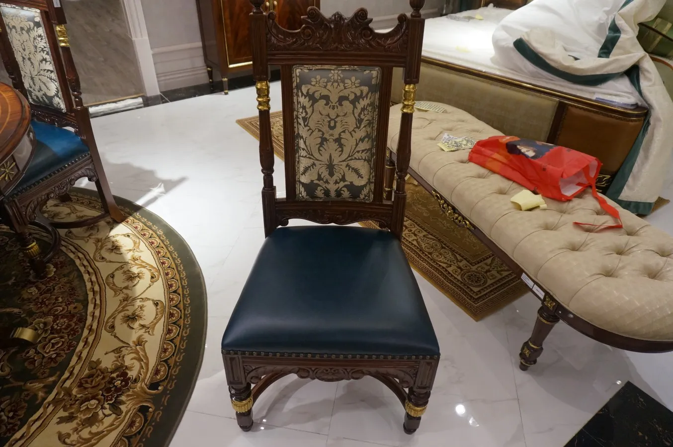 Classic Furniture – 3D Model – FC751A