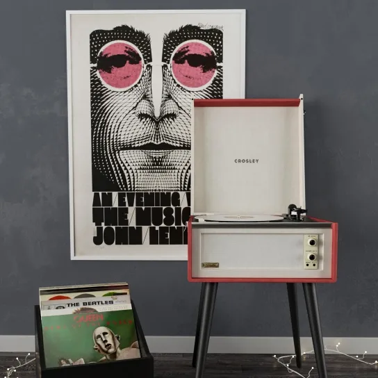 decoration – Standing Vinyl record player set 3ds Max