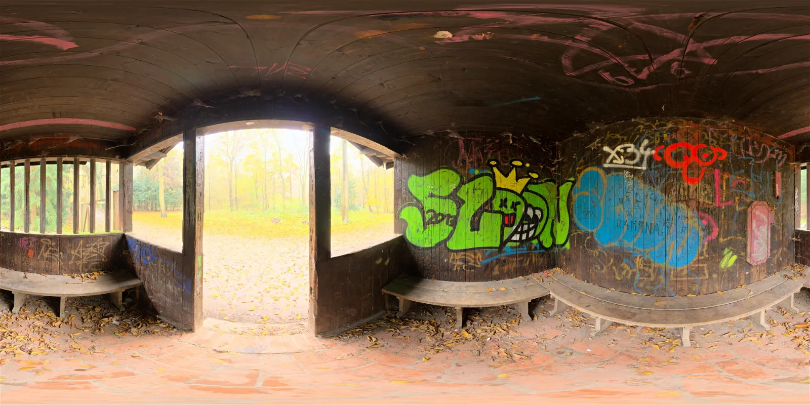 HDRI – Graffiti Shelter – urban